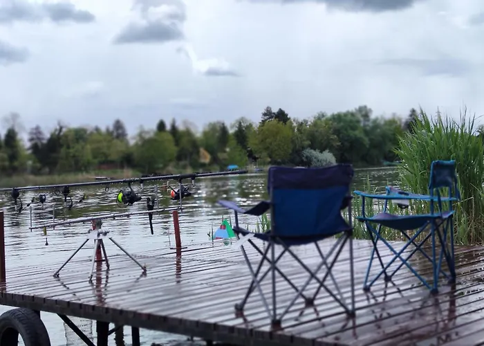 Dunaparti Vendeghaz * Рацкеве