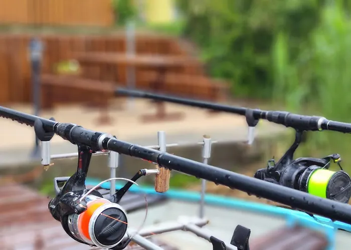 Dunaparti Vendeghaz * Рацкеве