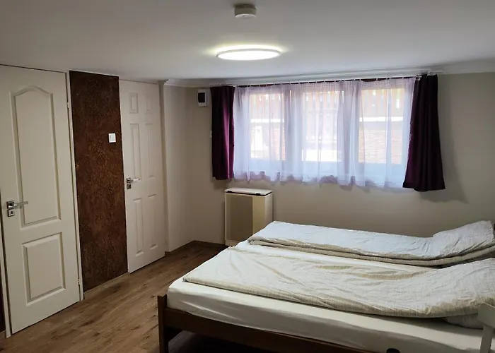 Проживание в семье Dunaparti Vendeghaz *