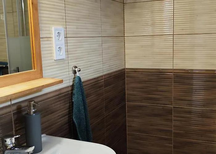 Dunaparti Vendeghaz Рацкеве